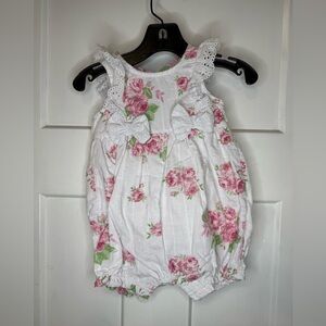 Laura Ashley London 3-6 month pink floral one piece with snap closure K1.2